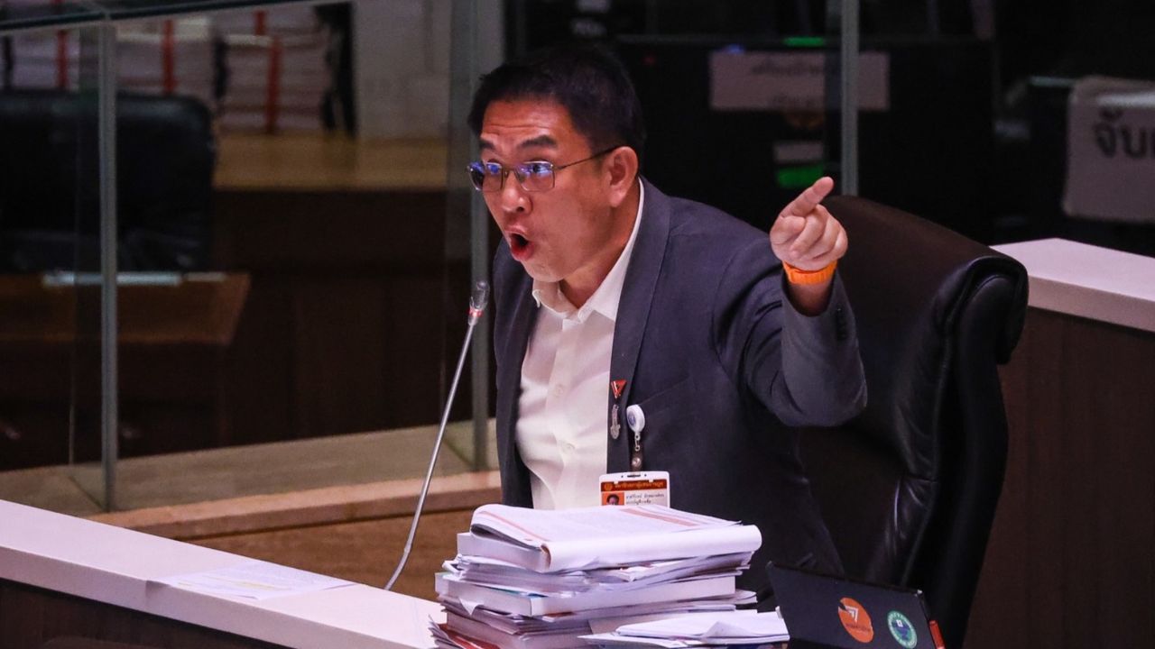 เหน็บรัฐบาล 'วิโรจน์' ถามไหนว่าไม่พึ่งองค์ประชุมฝ่ายค้าน สภาฯ ล่มให้รับผิดชอบเอง