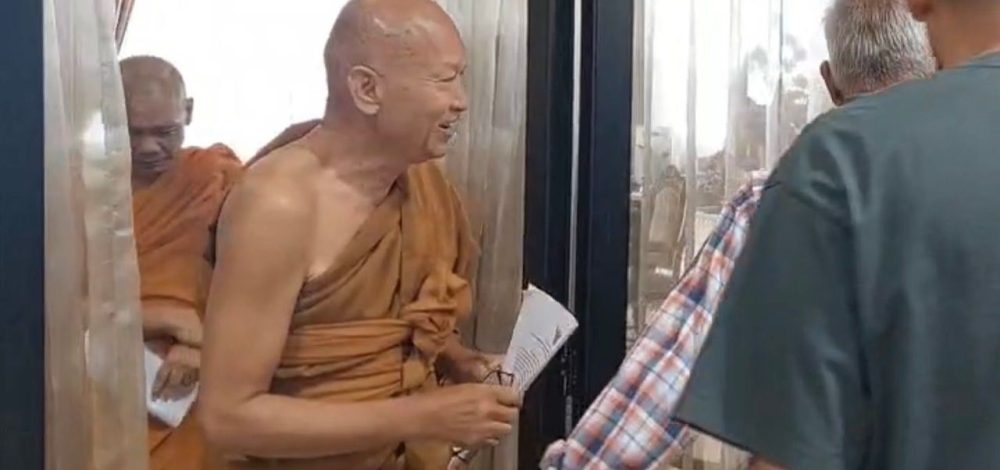 ไวยาวัจกรวัดพระบาทน้ำพุ เผย 'หลวงพ่ออลงกต' ไม่กังวลเพราะทำงาน 365 วันอยู่แล้ว