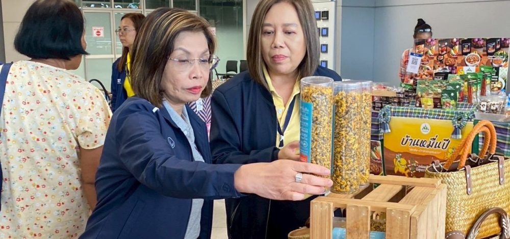 ผลักดันสินค้า OTOP ขายในสนามบิน หวังสร้างรายได้ให้ท้องถิ่น นำร่องแล้ว 6 แห่ง