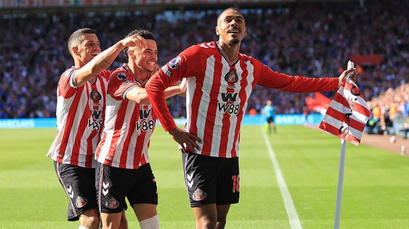 New faces but familiar heroes on 'proud day' for Sunderland