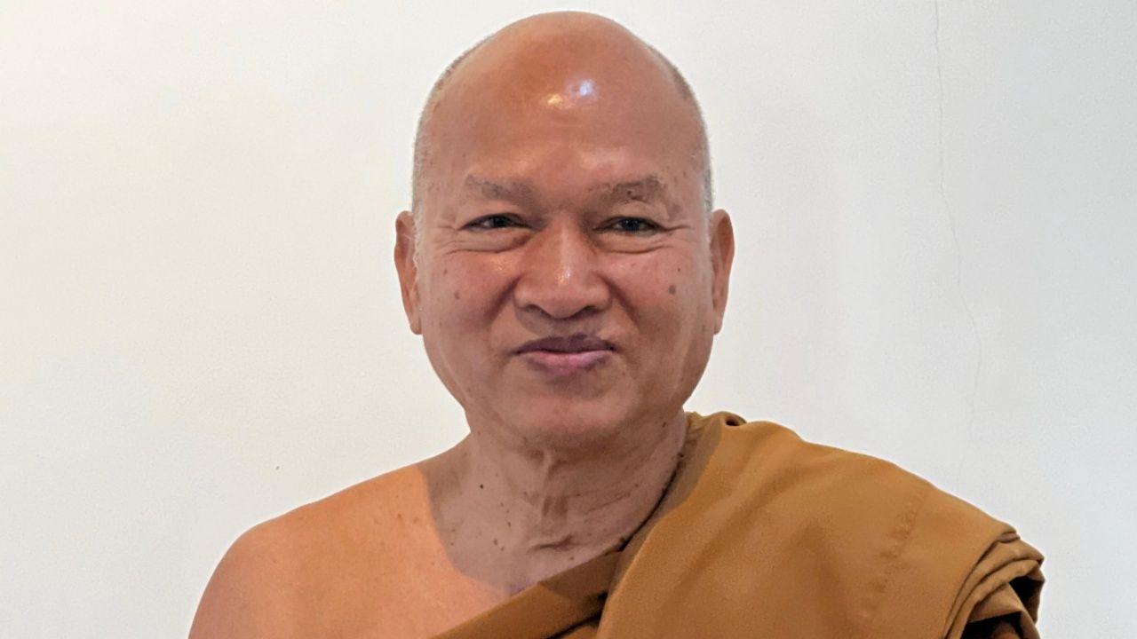 'หลวงพ่ออลงกต' ประกาศลาออกจากตำแหน่ง 'เจ้าอาวาสวัดพระบาทน้ำพุ' แล้ว