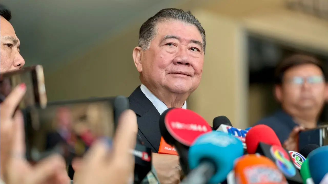 'ภูมิธรรม' สั่งปลัด มท. สอบหนังสือเวียนรับ 'เดชอิศม์' ลงพื้นทีี่