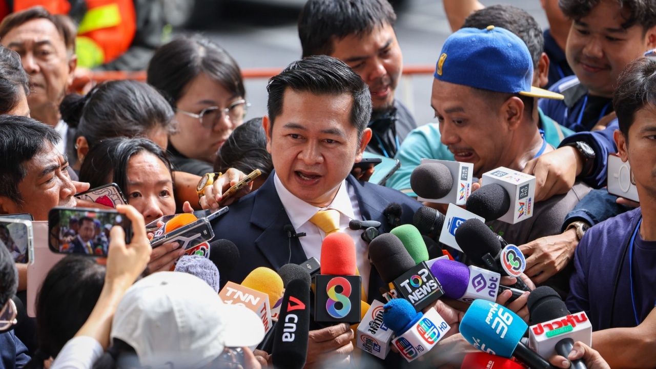 'ทนายวิญญัติ' เชื่อคดี 'ทักษิณ' ต่อสู้มาถูกทางแล้ว เจ้าตัวยืนยันคลิปถูกตัดต่อ