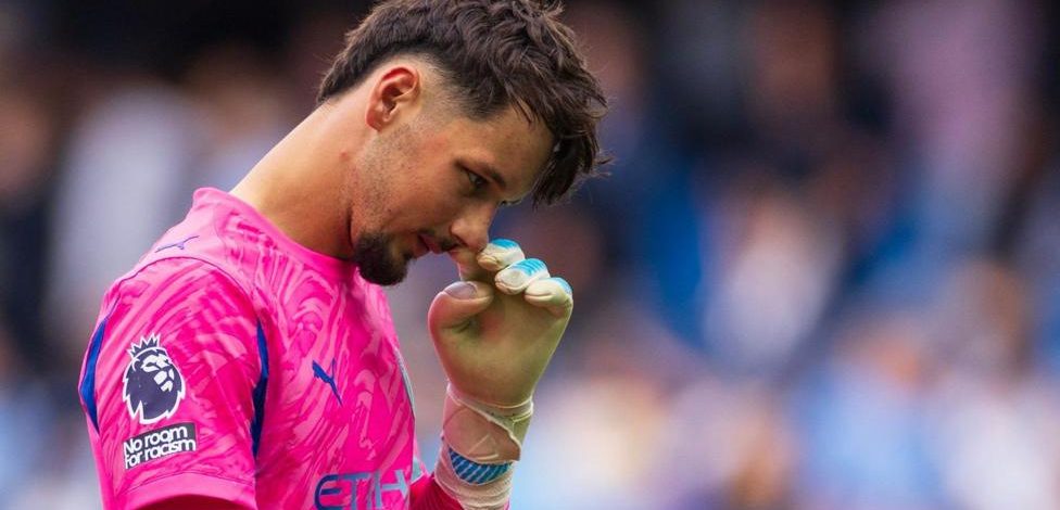 'Is Trafford really top drawer?' - Guardiola's keeper conundrum