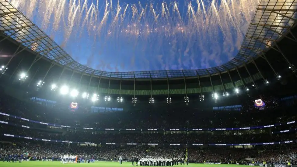 As Everton move: How do teams fare at new stadiums?