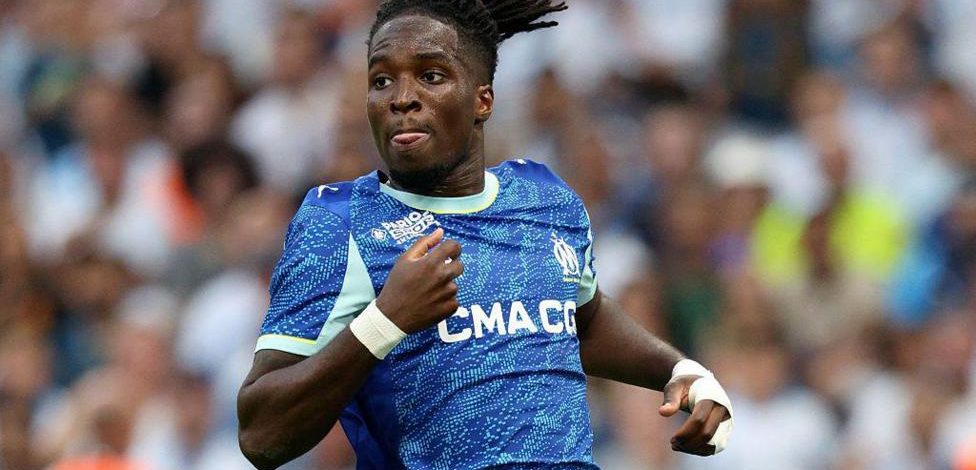 Rowe joins Bologna after Marseille team-mate fight