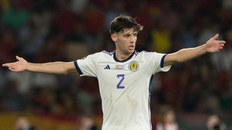 Scotland will 'manage' Hickey as full-back returns