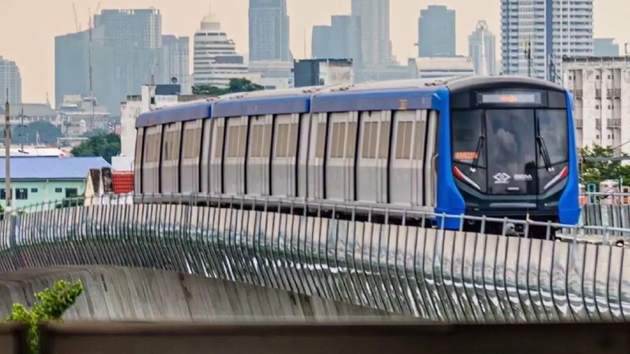 'โฆษกคมนาคม' เผยยอดลงทะเบียนรับสิทธิ์ 'รถไฟฟ้า 20 บาท' ล่าสุดทะลุ 2 แสนคน