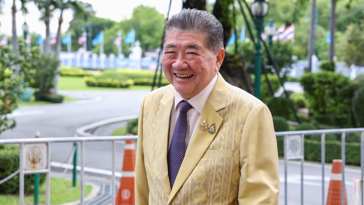'ภูมิธรรม' สั่งทุกหน่วยหนุนกองทัพ หากต้องการอุปกรณ์ใดๆ ให้แจ้ง ศบ.ทก.