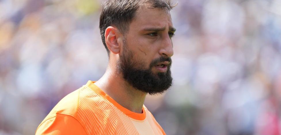 PSG back Enrique call to drop 'disheartened' Donnarumma