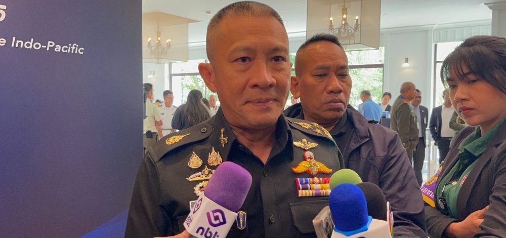 ผบ.สส. ยืนยันเตรียมสร้างกำแพงถาวร 'ชายแดนสระแก้ว' แบ่งเขตแดนให้ชัดเจน