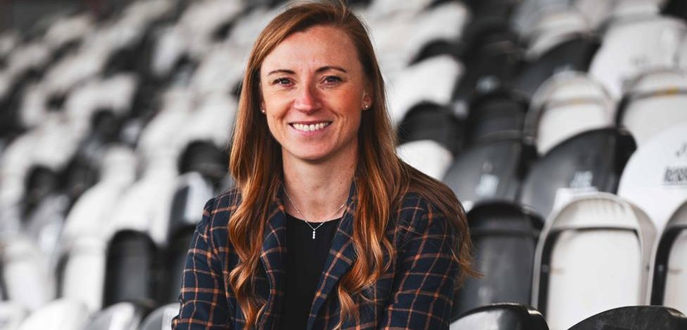 Rare Man Utd visit a big night for Grimsby chief Bancroft