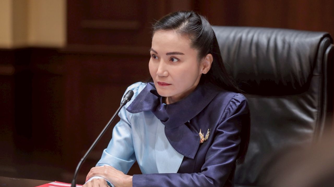 'นฤมล' สั่งถอดเนื้อหา 'อดีตพระอลงกต' ออกจากแบบเรียน ป.5 ขัดหลักคุณธรรม