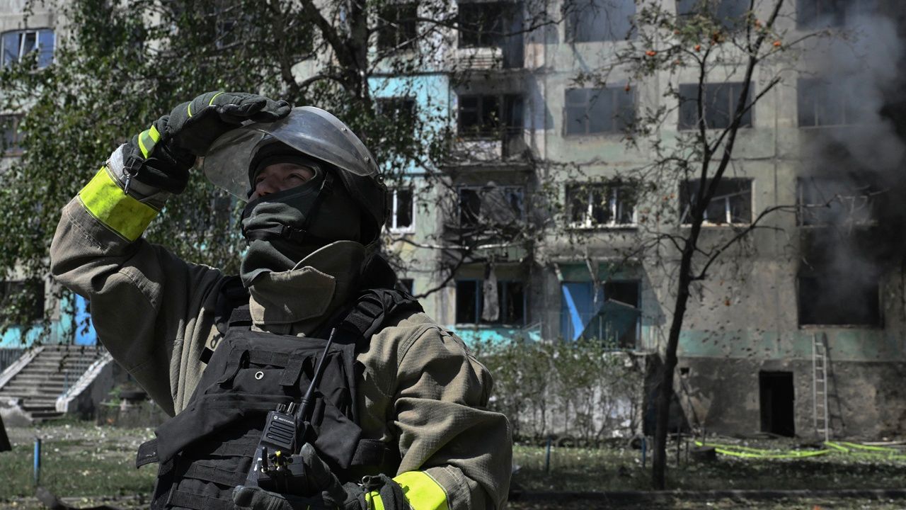 รัสเซียส่งโดรนโจมตีระบบพลังงาน ทำบ้านเรือนยูเครนไฟดับนับแสนหลัง