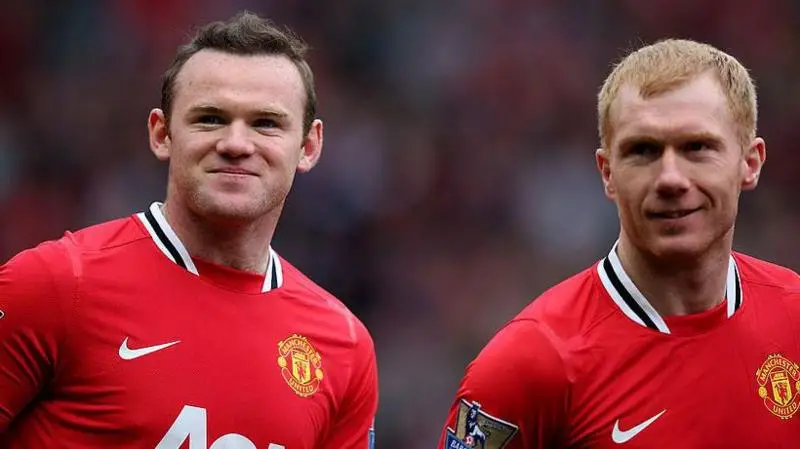 I was watching Corrie when Scholes called about Man Utd move - Rooney