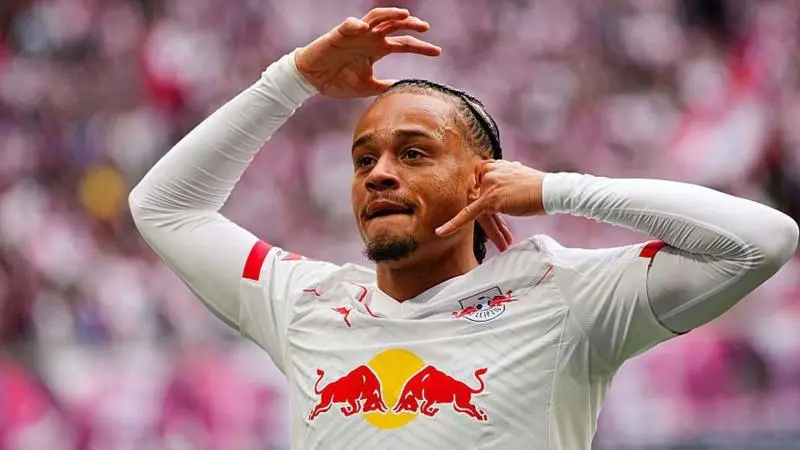 Spurs on verge of £51.8m deal for Leipzig's Simons