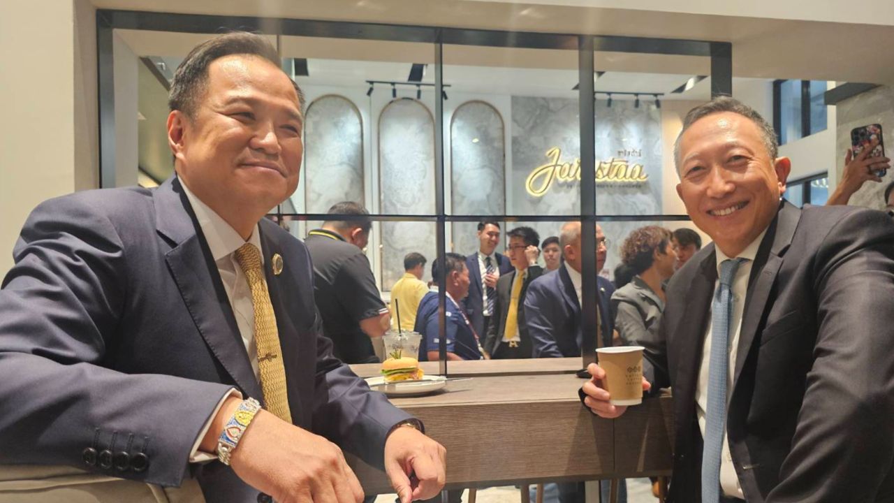 'นายกฯ อนุทิน' เปิดตัว 'วรภัค ธันยาวงษ์' จ่อนั่ง รมช.คลัง โควตาคนนอก