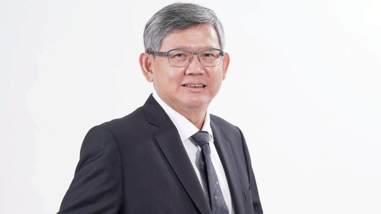 'สุวิทย์' ชื่นชม 'ทักษิณ' ลูกผู้ชายตัวจริง ยอมติดคุก เชื่อจุดเริ่มต้นผู้นำต้นแบบ