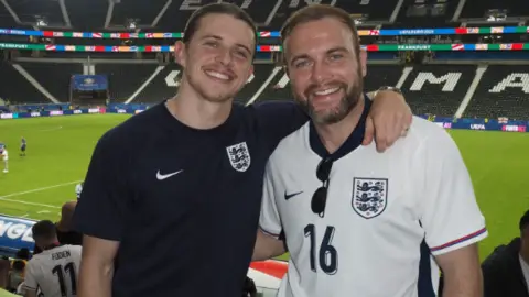 From Chertsey to Madrid - Gallagher brothers on family & football