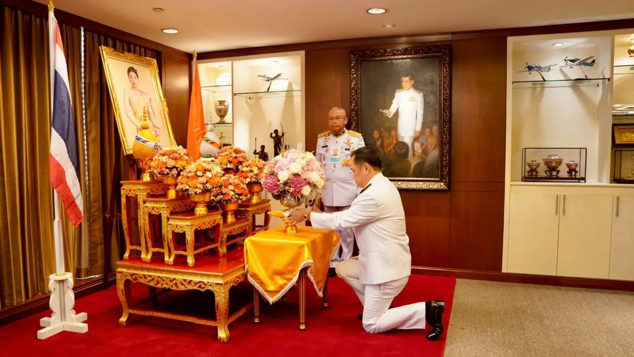 สมเด็จเจ้าฟ้าสิริวัณณวรีฯ พระราชทานดอกไม้ แก่ 'นายกฯ อนุทิน' เนื่องในโอกาสวันคล้ายวันเกิด