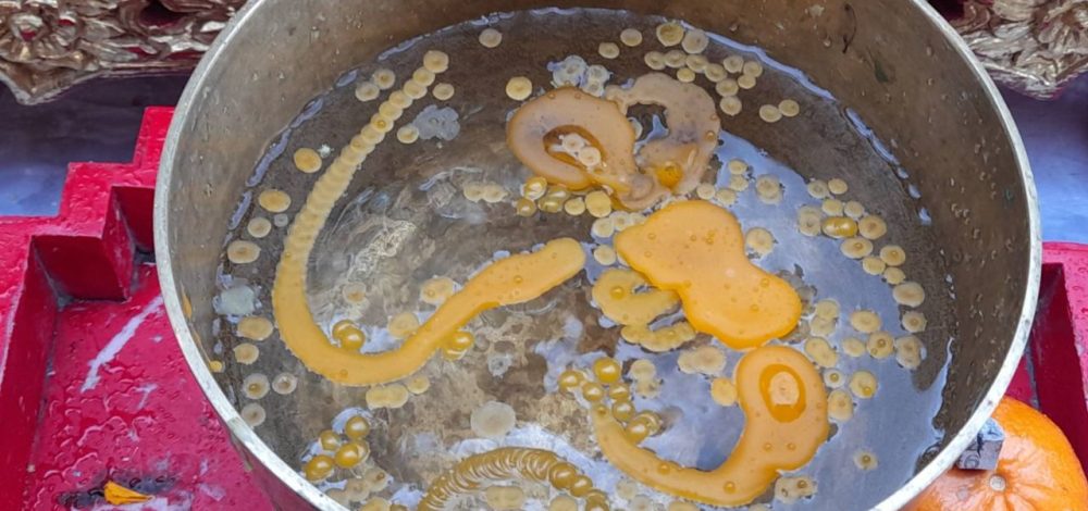 แม่ค้าหวยคำชะโนดเผย 'เลขเด็ด' มาแรง คนถามหาเลขชั้น 14 เกลี้ยงแผงแล้ว