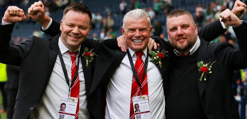 Director of football Gunn to leave Aberdeen after 25 years