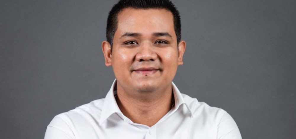 'ชัยชนะ' ดอดพบ 'อภิสิทธิ์' หนุนขึ้นหัวหน้าพรรคประชาธิปัตย์ แลกนั่งเลขาฯ พรรค