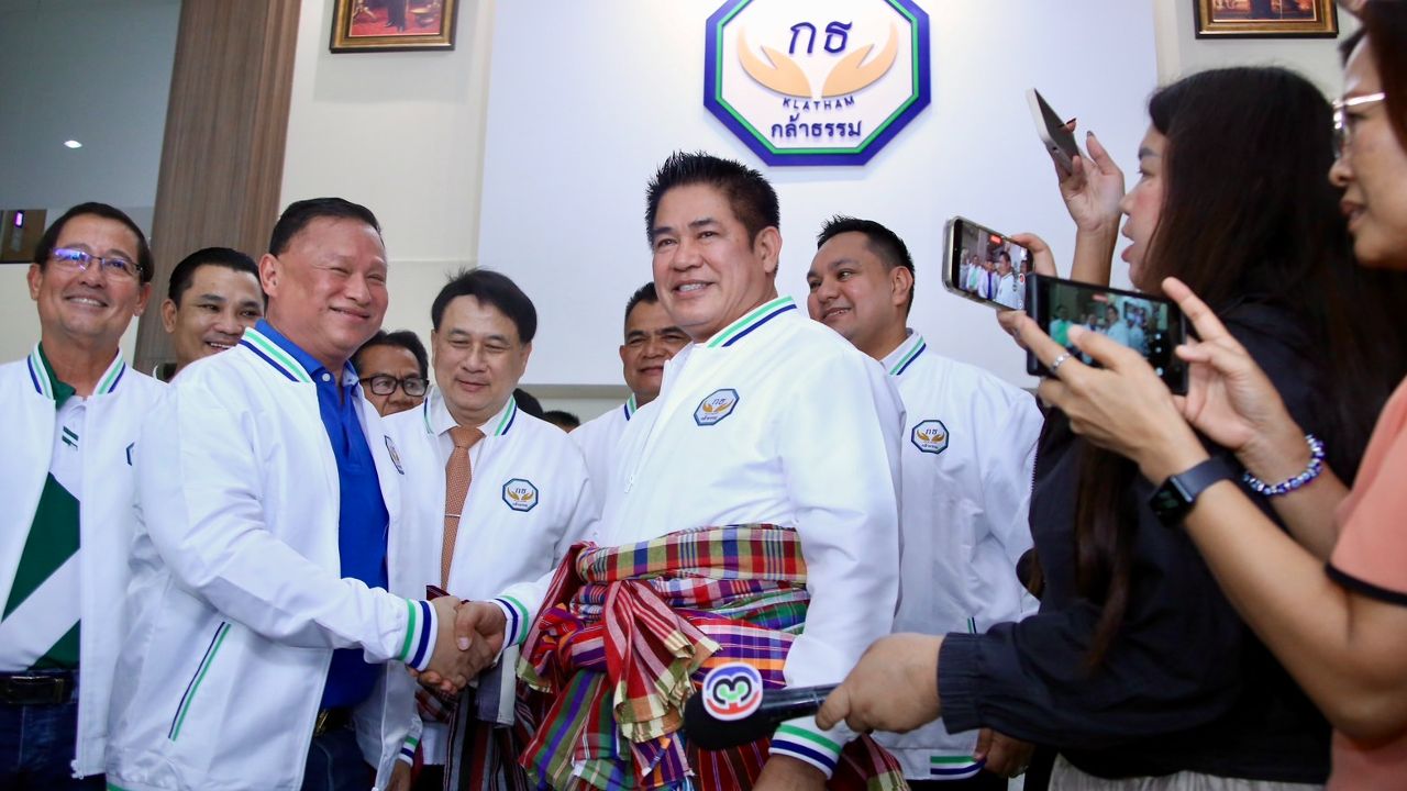 'ธรรมนัส'หวังกวาด สส. ใต้ เพิ่ม ประกาศ'กล้าธรรม' พร้อมส่งผู้สมัครชิง สส. ครบ 400 เขต