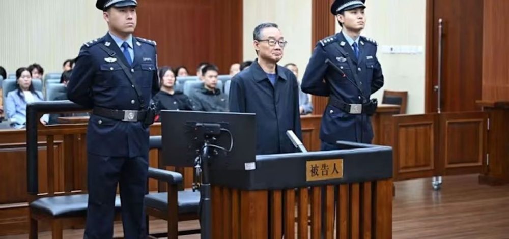 จีนตัดสินประหารชีวิต อดีต รมว.เกษตร คดีรับสินบน แต่รอลงอาญาไว้ก่อน