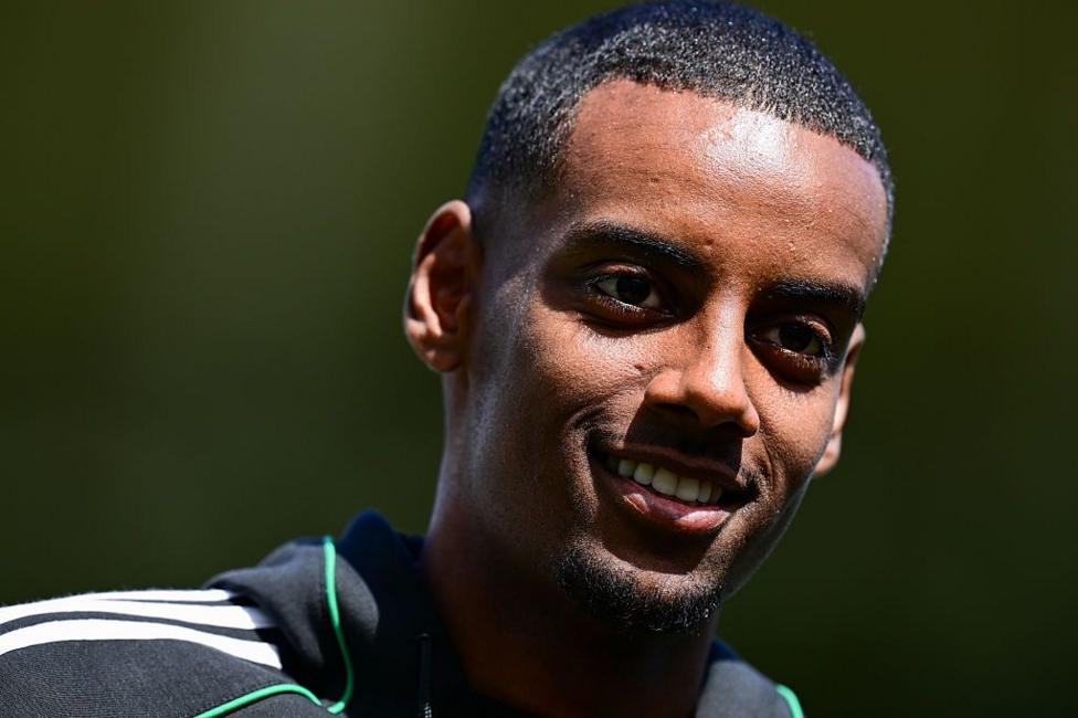 Liverpool agree £125m Isak deal with Newcastle