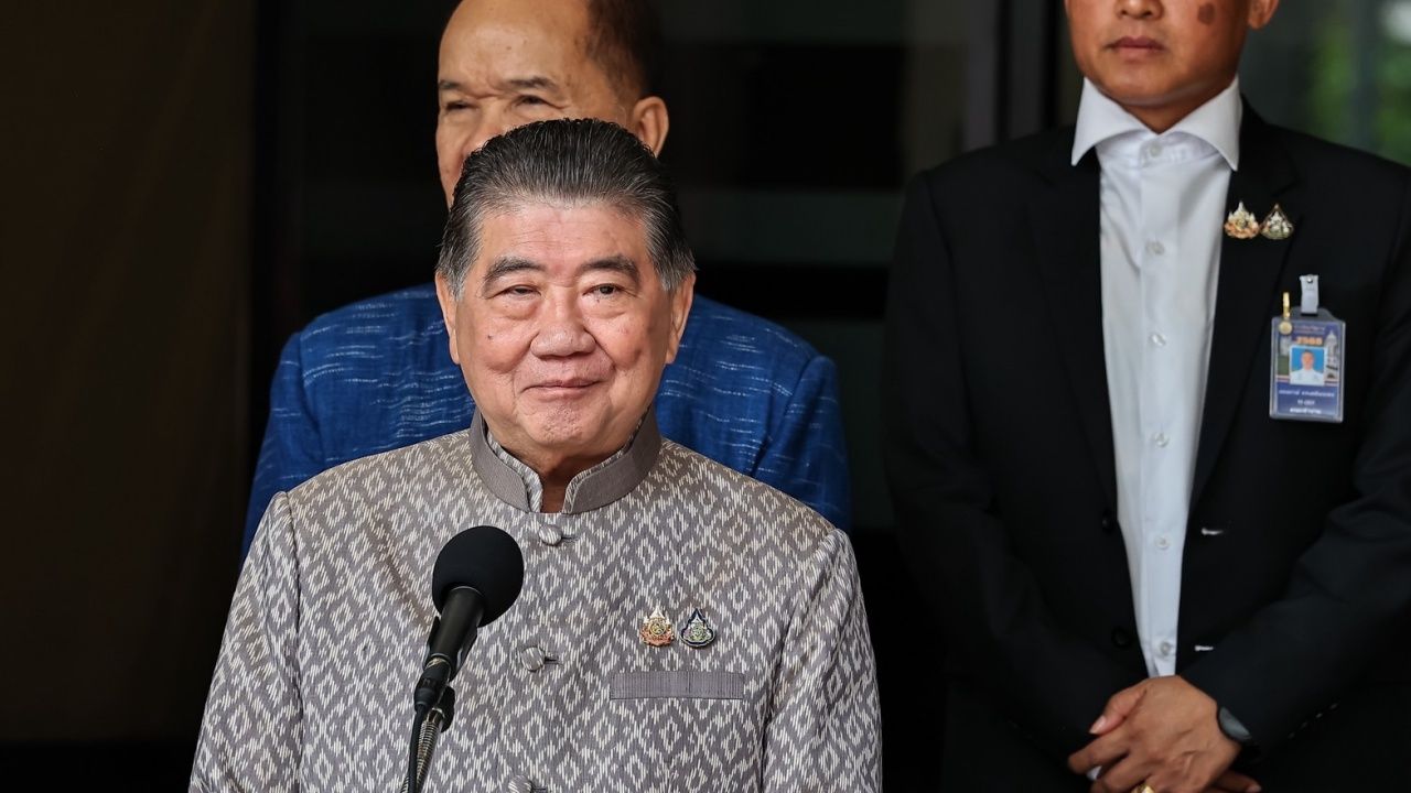 'ภูมิธรรม' อนุมัติแต่งตั้งผู้ช่วยผู้ใหญ่บ้านฝ่ายรักษาความสงบเพิ่ม 3,335 หมู่บ้าน