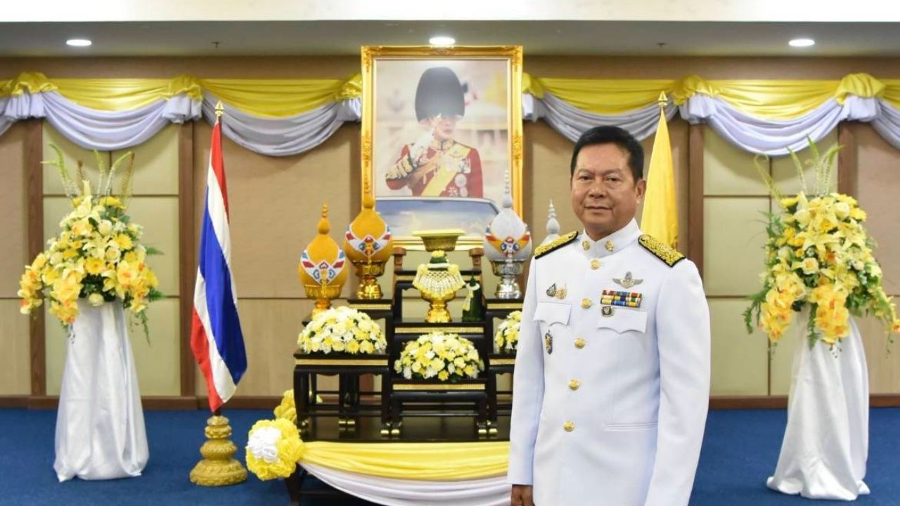 'ณรงค์ กลั่นวารินทร์' รับสนองพระบรมราชโองการ โปรดเกล้าฯ เป็น กกต. คนใหม่