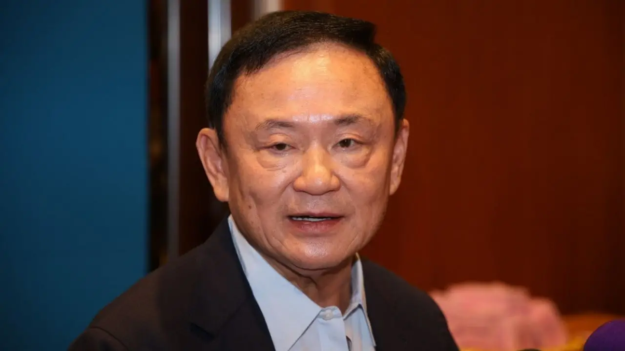 'ทักษิณ' ยื่นทูลเกล้าฯ ขออภัยโทษรอบ 2 สลค. ส่งเรื่องกลับ 'กระทรวงยุติธรรม'