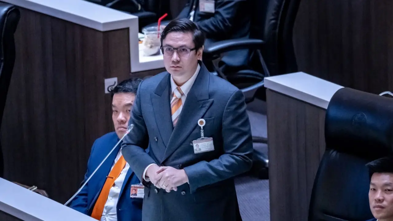 'โรม' ย้อน 'ธรรมนัส' ฟ้องปิดปากทำไม แนะเอาข้อมูล 'เบน สมิธ' ไปให้ตำรวจดีกว่า
