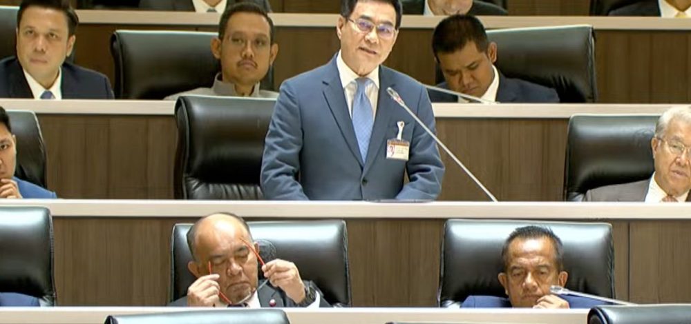 'จุรินทร์' ย้ำจุดยืน 'ประชาธิปัตย์' ไม่แตะหมวด 1-2 ตรงกับร่างพรรคภูมิใจไทยและร่วมรัฐบาล