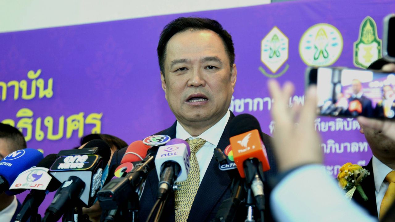นายกฯ สั่งตรวจสอบปม 7 นักการเมือง ยันรัฐบาลเข้มปราบสแกมเมอร์ ใครผิดไม่ยกเว้น
