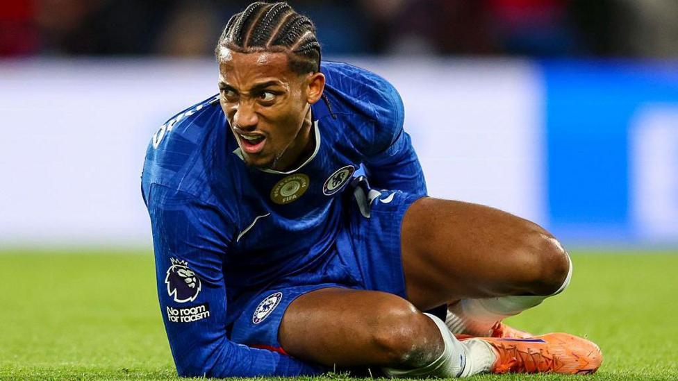 Stick or twist with Joao Pedro? The FPL talking point