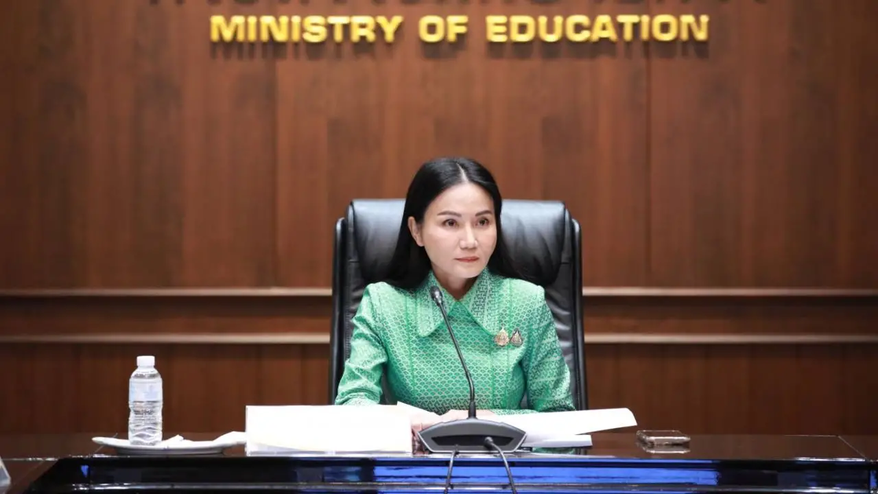 'นฤมล' ยัน ศธ. ไม่ได้สั่งห้ามหรือปิดกั้นการจัดกิจกรรมของเด็กนักเรียนช่วงไว้อาลัย