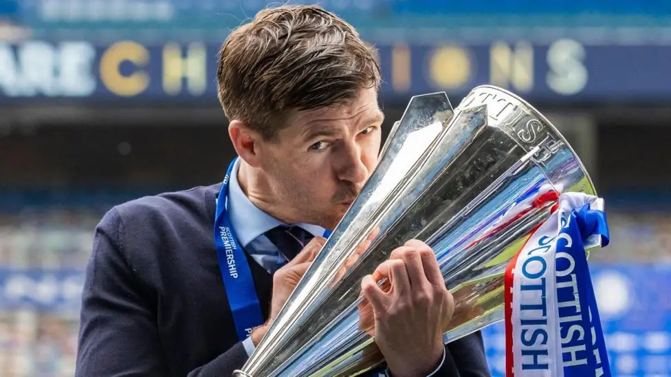 Gerrard came 'very close' to Rangers return