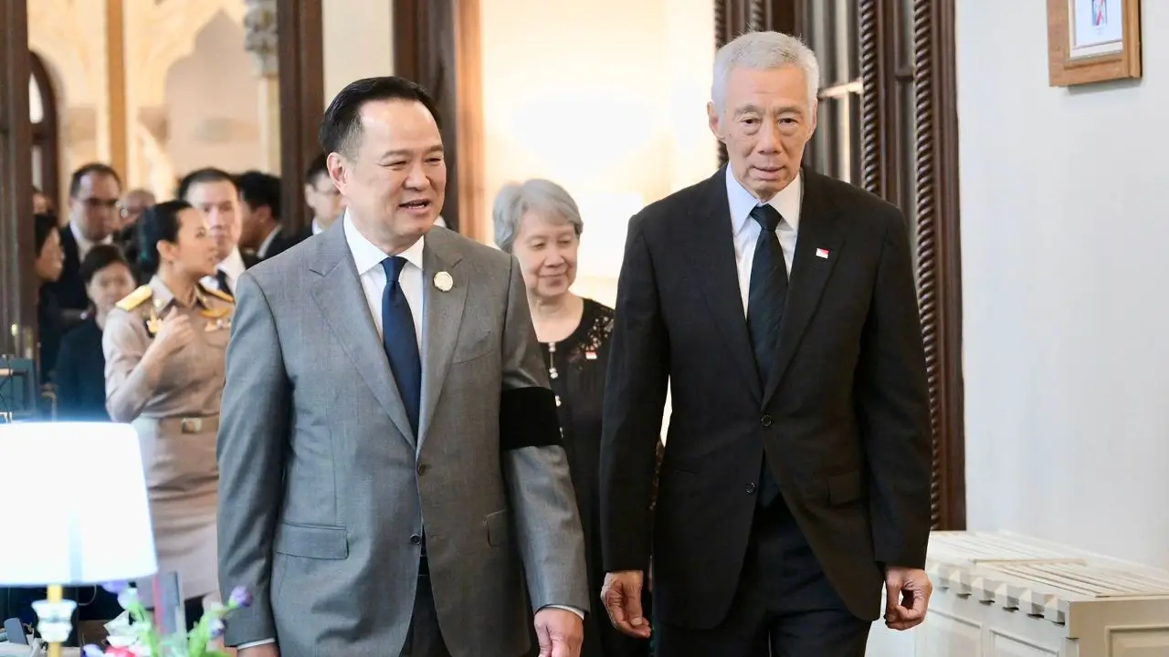 'อนุทิน' ต้อนรับ 'ลี เซียน ลุง' ในโอกาสเดินทางมาถวายสักการะพระบรมศพ
