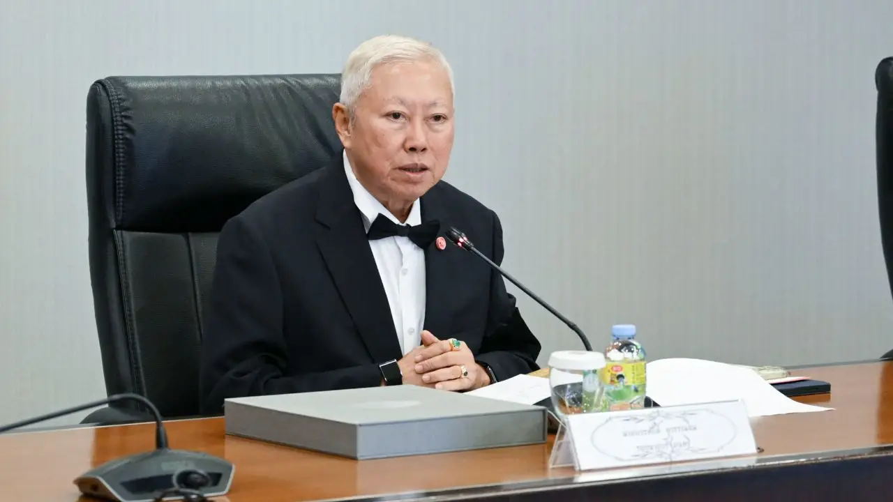 'บวรศักดิ์' คาดดำเนินการก่อสร้างพระเมรุมาศแล้วเสร็จอย่างสมพระเกียรติยศ ต.ค. 69