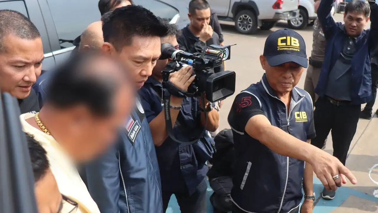 ซ้อนแผนจับ 'เลขานายก อบต.หัวหว้า' รีดเงิน 6.5 ล้าน แลกออกใบอนุญาตก่อสร้างโกดัง