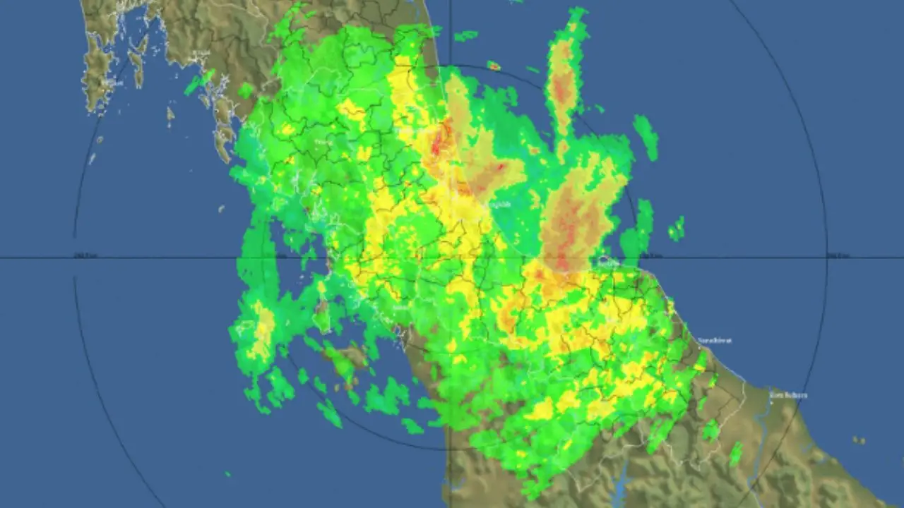 อุตุฯ เตือน 8 จังหวัดภาคใต้ 'ฝนตกหนักมาก' ระวังน้ำท่วมฉับพลัน น้ำป่าไหลหลาก