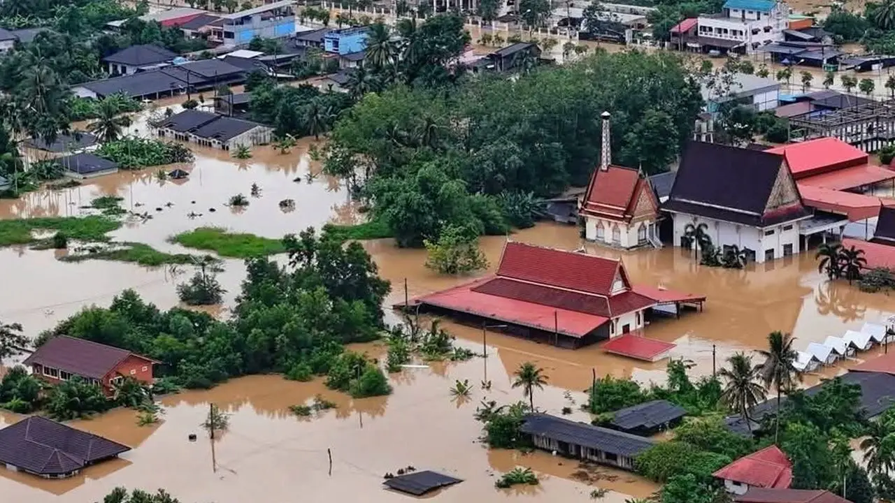 น้ำท่วมสงขลาทำ 715 โรงงานอุตสาหกรรมเสียหาย 1,282 ล้านบาท 17 โรงไฟฟ้าผลิตไฟไม่ได้