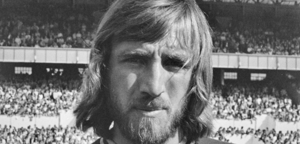 'Bonds the embodiment of West Ham's spirit'