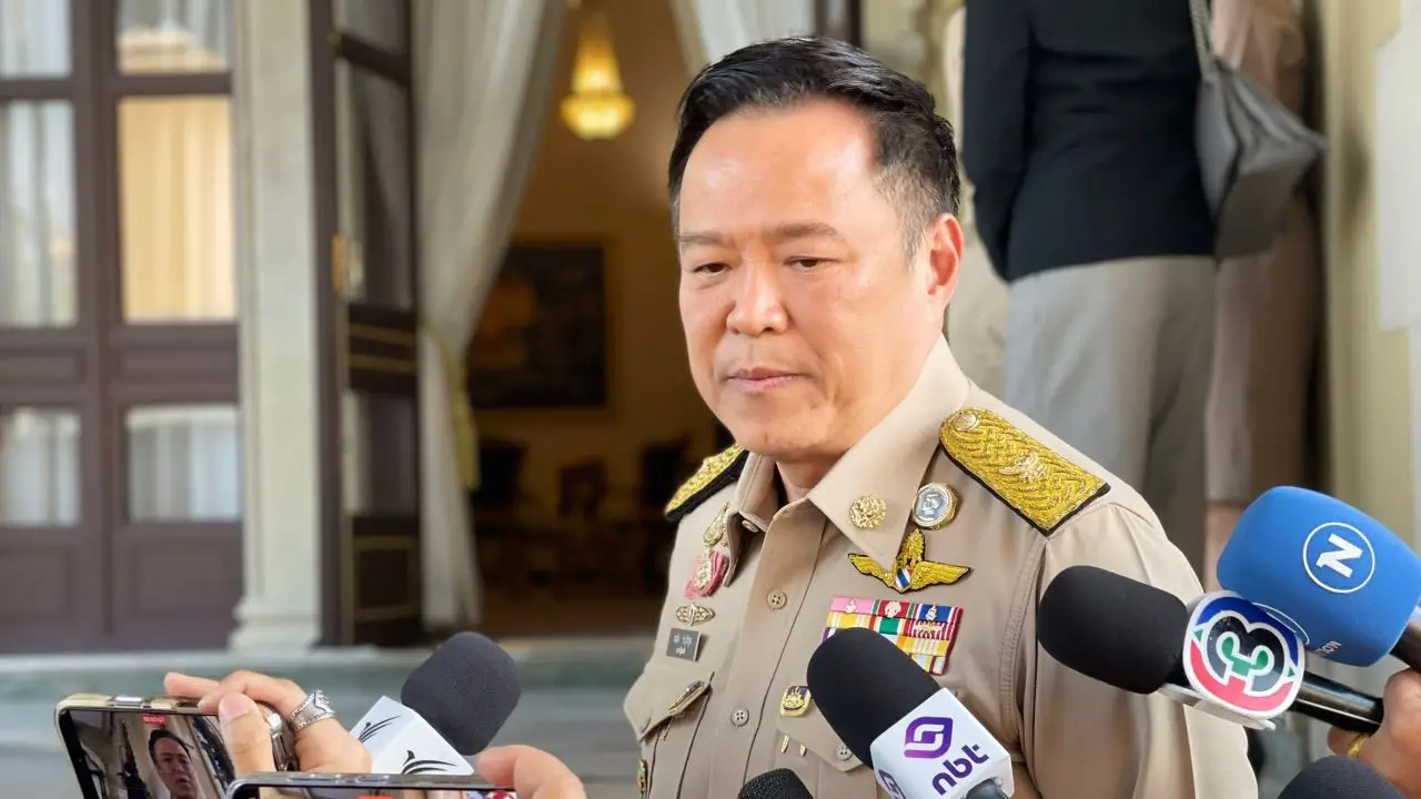 นายกฯ บอกเรื่องยุบสภา จากจำเป็นก็ไม่มีทางเลือก ไม่ขอมอง 'อภิสิทธิ์' เป็นคู่แข่งภาคใต้