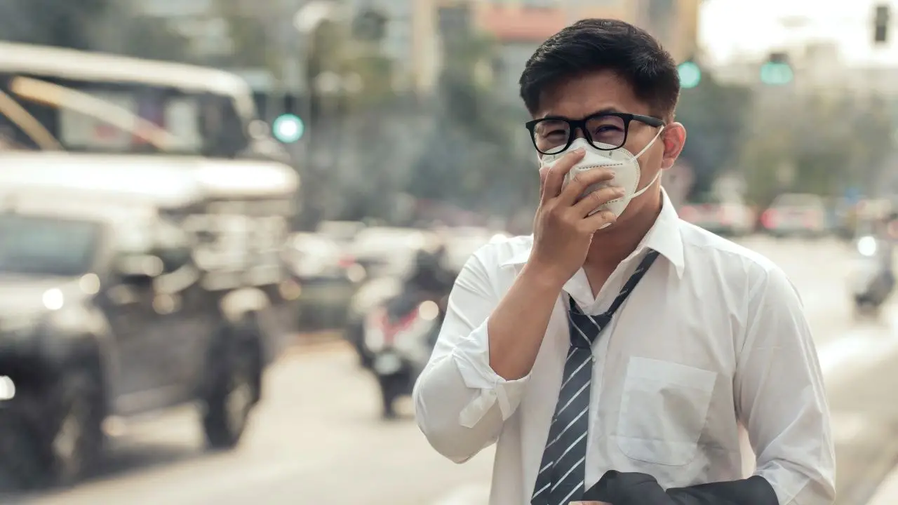 คนกรุงอ่วม 'ฝุ่น PM 2.5 วันนี้' พุ่งเกินมาตรฐาน เริ่มกระทบต่อสุขภาพ 69 พื้นที่