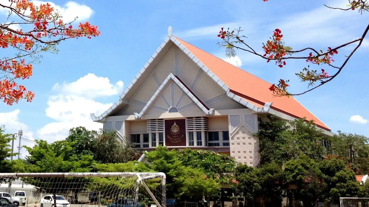 เปิดประวัติ 'โรงเรียนไผทอุดมศึกษา' หลังประกาศเลิกกิจการ ปิดตำนาน 55 ปี