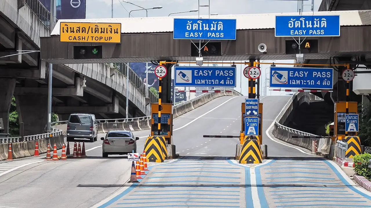 ขึ้นทางด่วนฟรี 5 ธันวาคม 2568 'วันพ่อแห่งชาติ' 3 สายทาง รวม 63 ด่าน