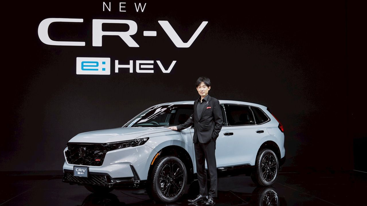 Honda CR-V e:HEV 2025 รุ่นไมเนอร์เชนจ์มีอะไรใหม่ ทำราคาเริ่มต้นล้านนิดๆ